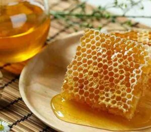 فروش شیره عسل و موم باکیفیت بالا